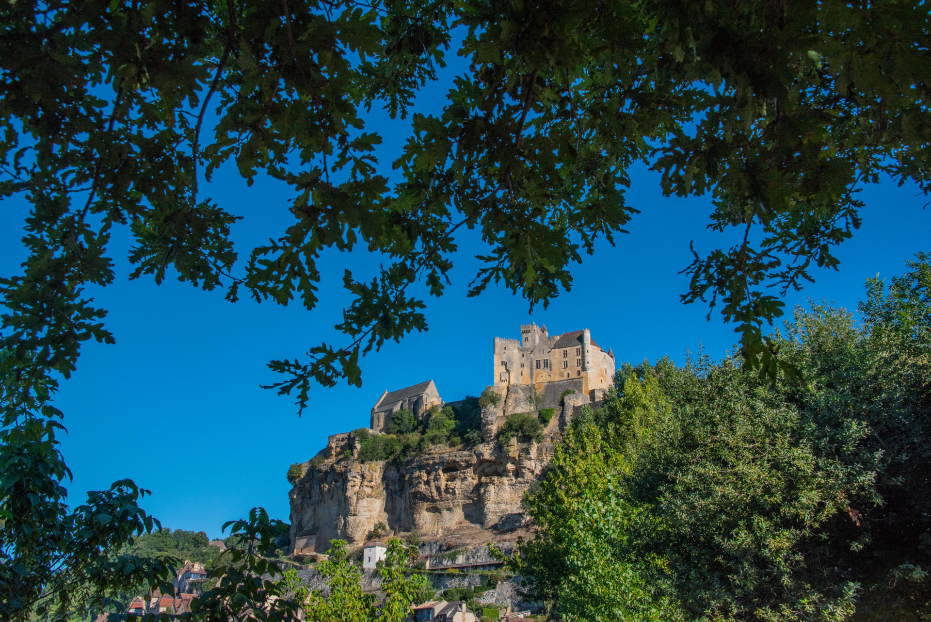 Camping proche châteaux Dordogne Beynac