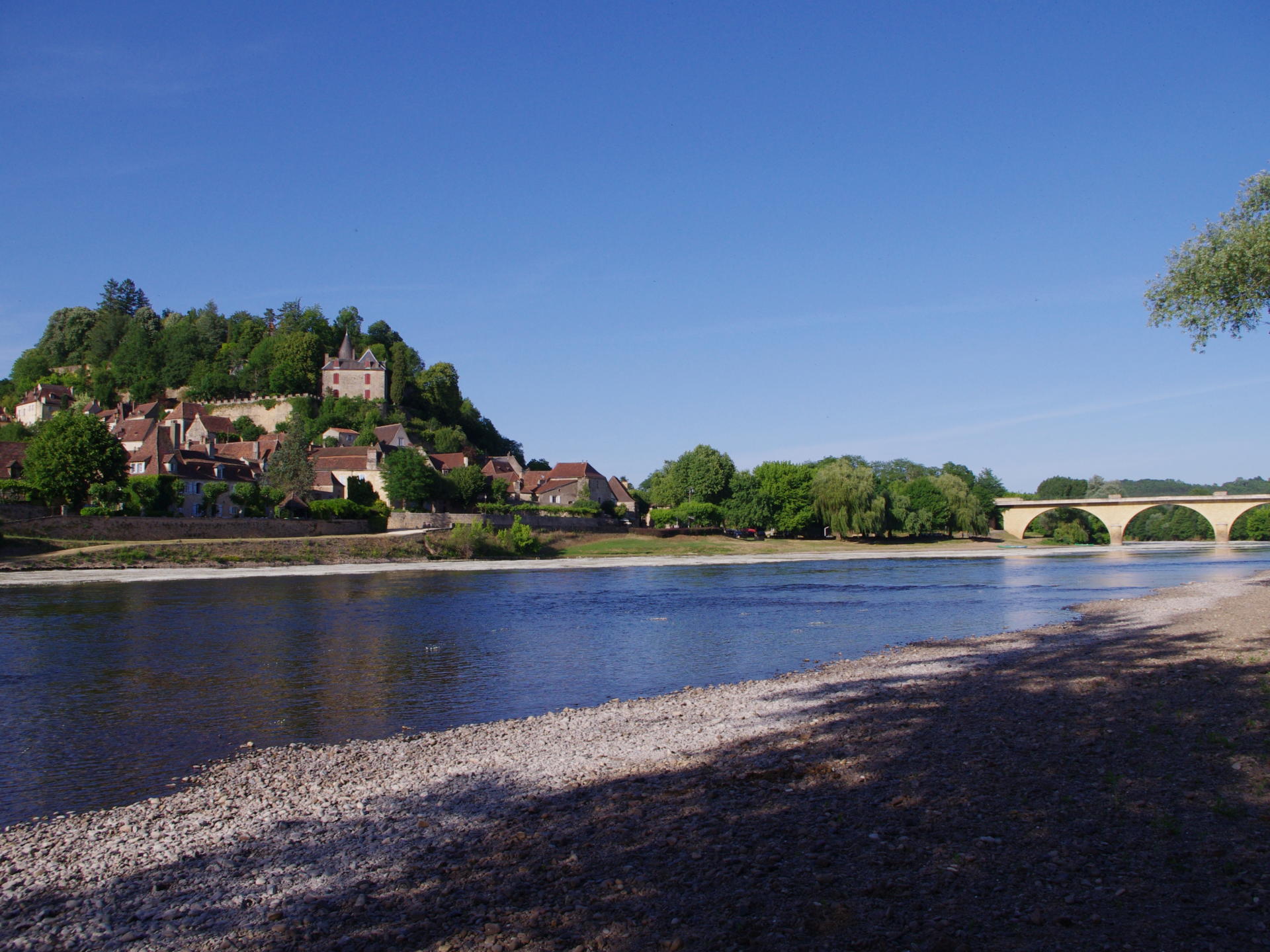 Belvès, village classé au cœur de la forêt de la Bessède