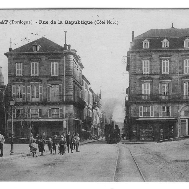 L'apertura di Rue de la République (la Traverse)