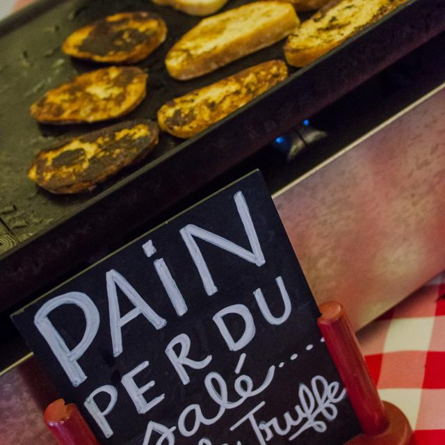 Fête De La Truffe Marché Crédit Mickael Boutry (50)