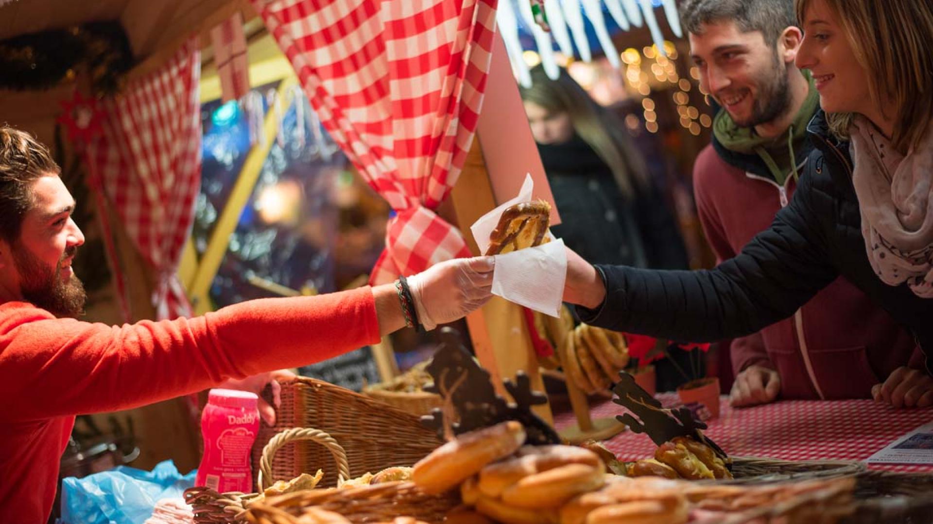 Piazza Bistronomique - Mercatino di Natale di Sarlar